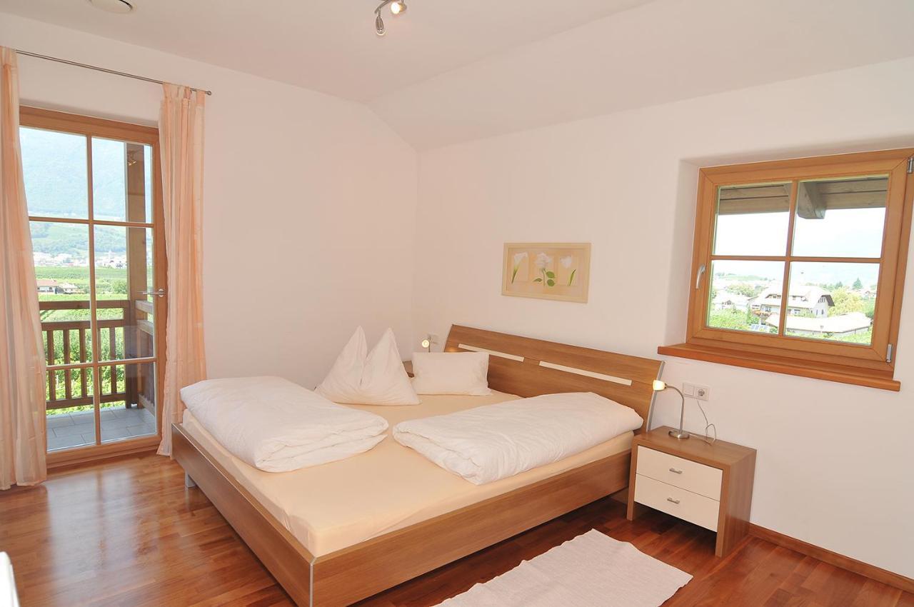 Ferienwohnung Weinhof Mumelter Eppan an der Weinstraße Exterior foto